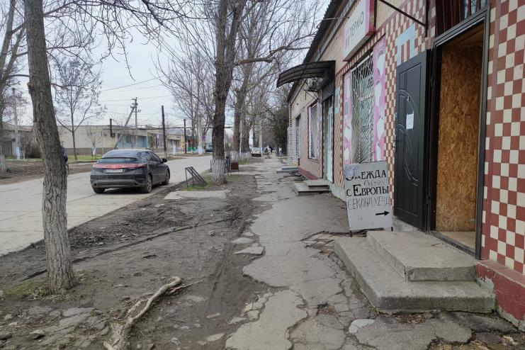 В Килии в этом году отремонтируют тротуар, ведущий к АТБ: в планах – сквер возле собора